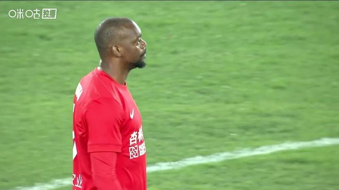 大连英博绝杀辽宁铁人，五连胜锁定积分榜第三